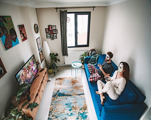 Modern Melbourne hotel room prepared for a gaming weekend